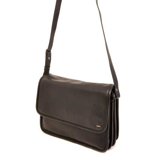 leren-crossbody-dames-soft-zwart-4